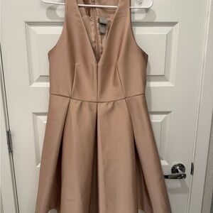 H&M Chic Sleeveless Blush Mini Dress